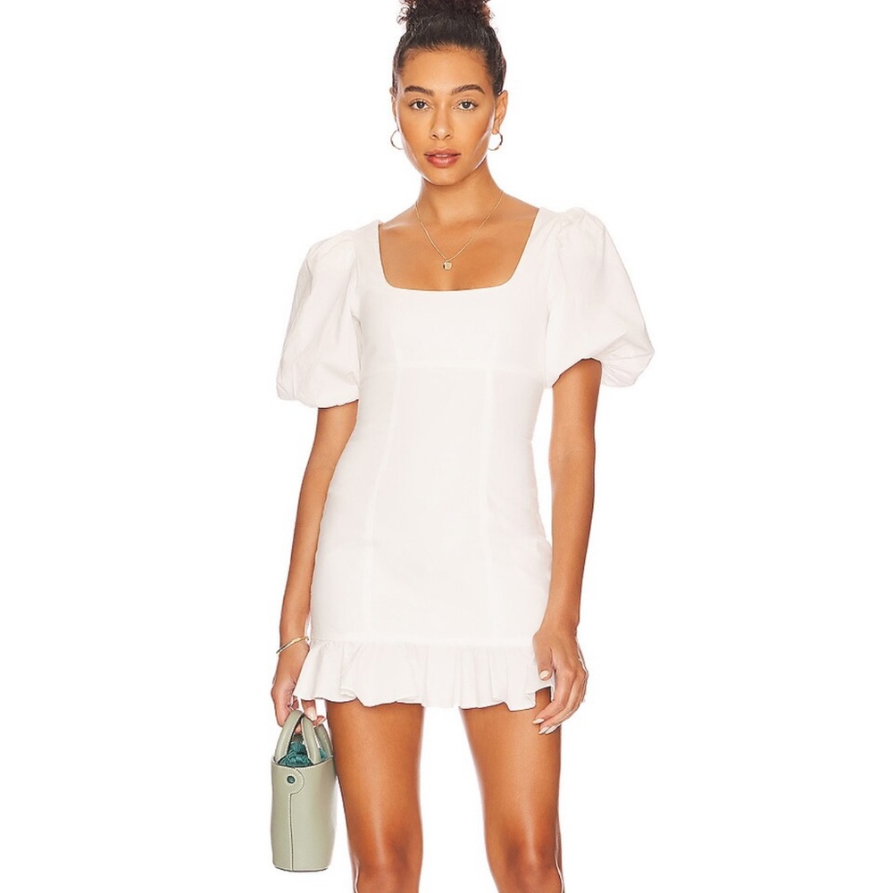 LUELLA MINI DRESS IN WHITE
Lovers and Friends
Color: White
Size: XL